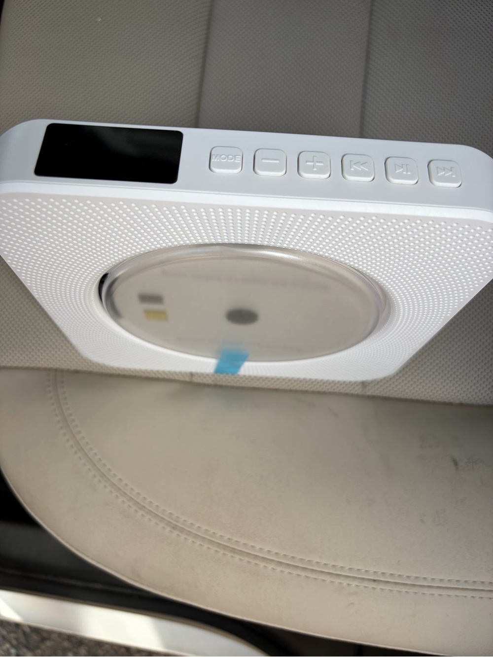 CD Portable Player - Picture 2 of 3
